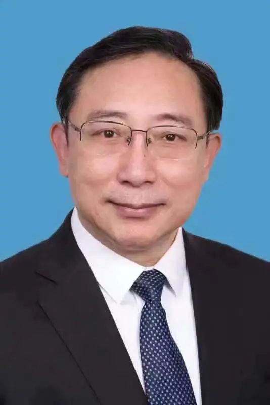 國務院任命：曹雪濤任國家衛健委副主任！