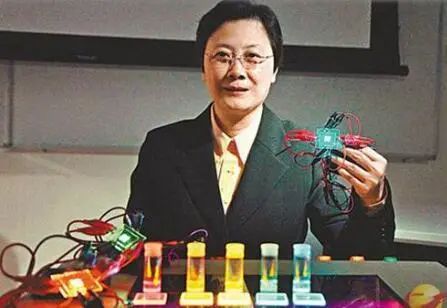 她38歲當選院士，科研之路比顏寧還順，唯一心愿為人類作貢獻