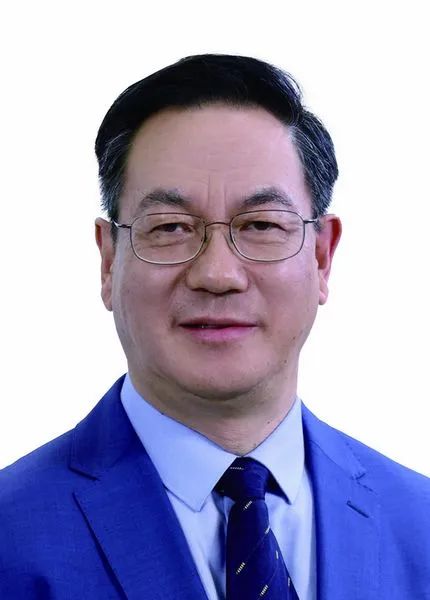 創造歷史！2位頂尖大學教授，獲國際大獎！