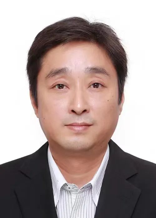 48歲教授，任C9大學副書記