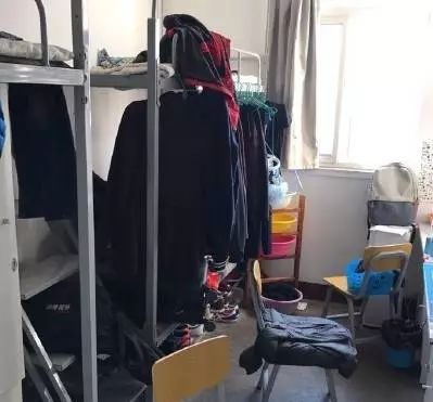 對比了全國名校研究生宿舍，有小伙伴不想去復(fù)試了！！！