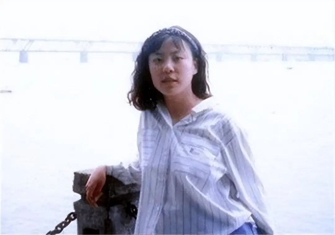 2次遭投毒！清華鉈中毒案受害者朱令現狀：今年查出腦瘤，父母不得不做最壞打算……