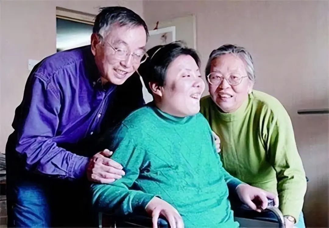 2次遭投毒！清華鉈中毒案受害者朱令現狀：今年查出腦瘤，父母不得不做最壞打算……