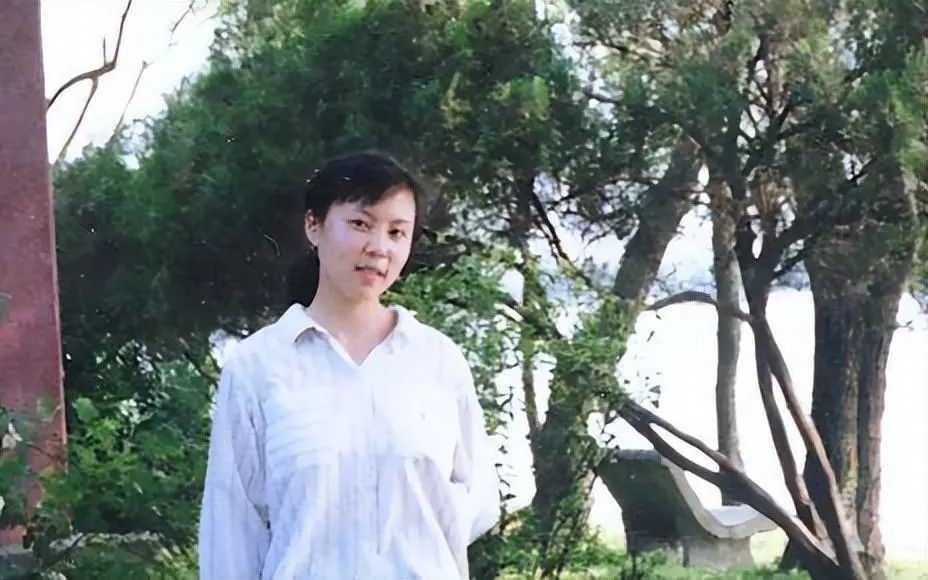 2次遭投毒！清華鉈中毒案受害者朱令現狀：今年查出腦瘤，父母不得不做最壞打算……