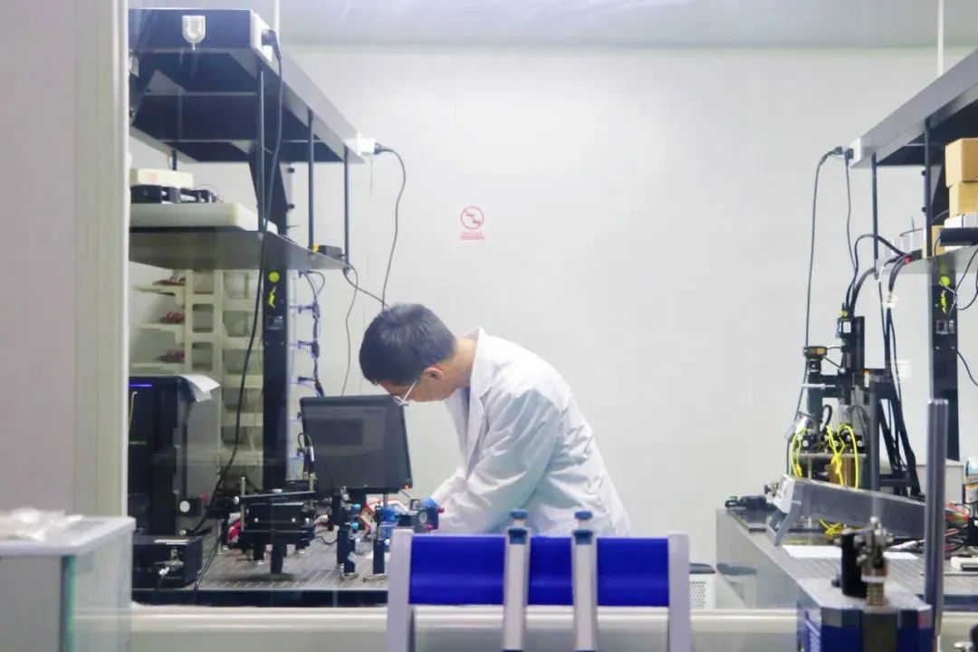 優秀！碩士三年12篇SCI，綜合排名第一，校長點名表揚，研究成果還登上了新華網！