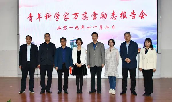 師承施一公，清華學霸攻克世界難題，日工作14小時，堅持國內科研