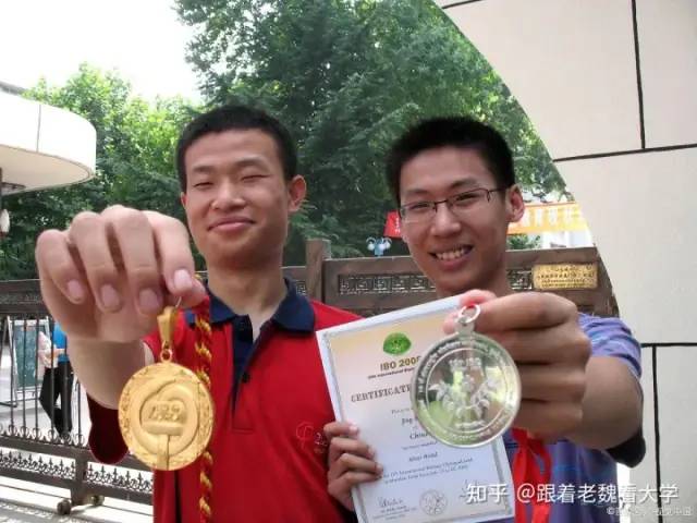 清華教授深夜發文挽留博士生，科學家的苗子就這樣沒了