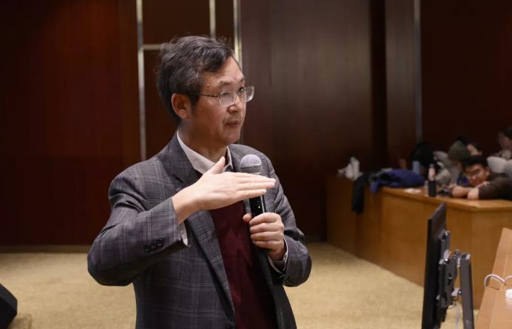 袁亞湘院士談如何做好研究生：要逼著自己去想問題，最大的浪費是聰明人不思考