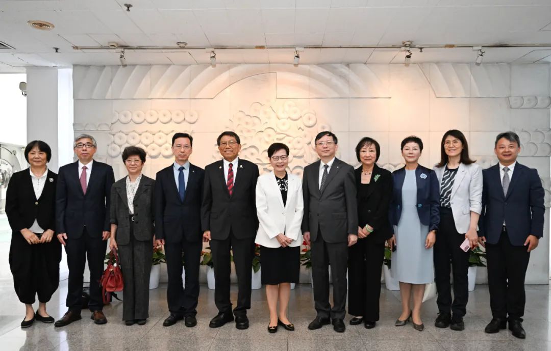 林鄭月娥，去了這所985！