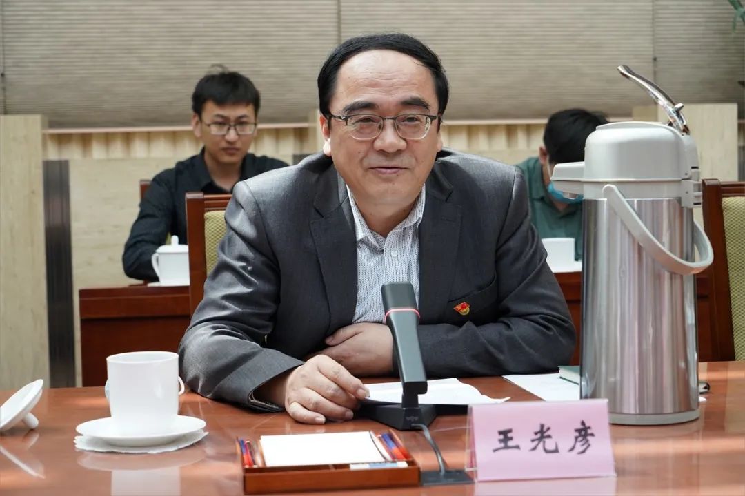 國務院任免，教育部迎來新副部長！