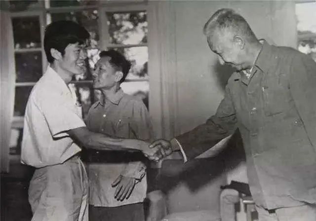 新中國培養的第1位博士！