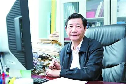 博士生的論文無法重復？林國強院士16年前是這樣處理的