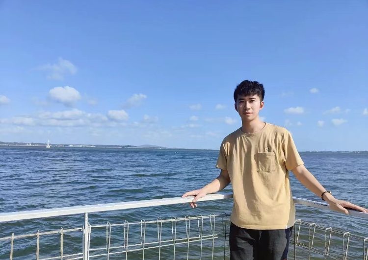 博士4年發表21篇論文，26歲入職華為天才少年，年薪百萬