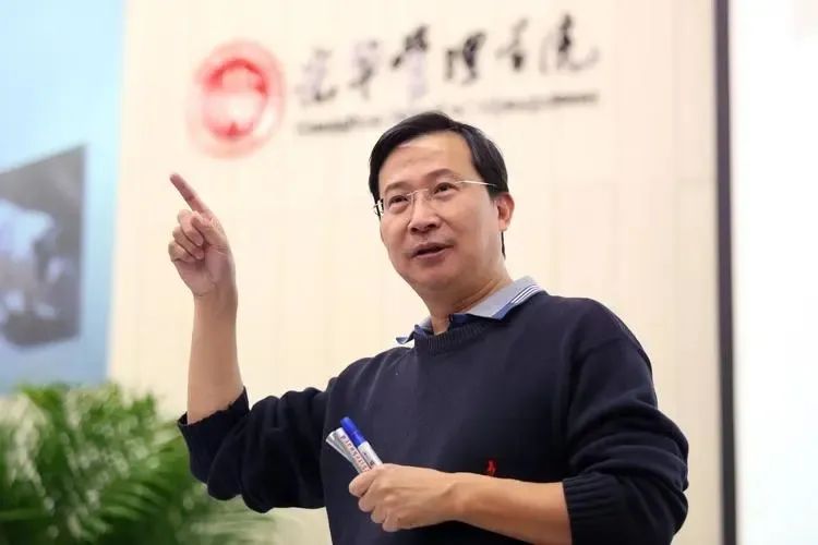 饒毅：博士后年薪至少二十幾萬，這個專業適合普通家庭、智力一般的學生