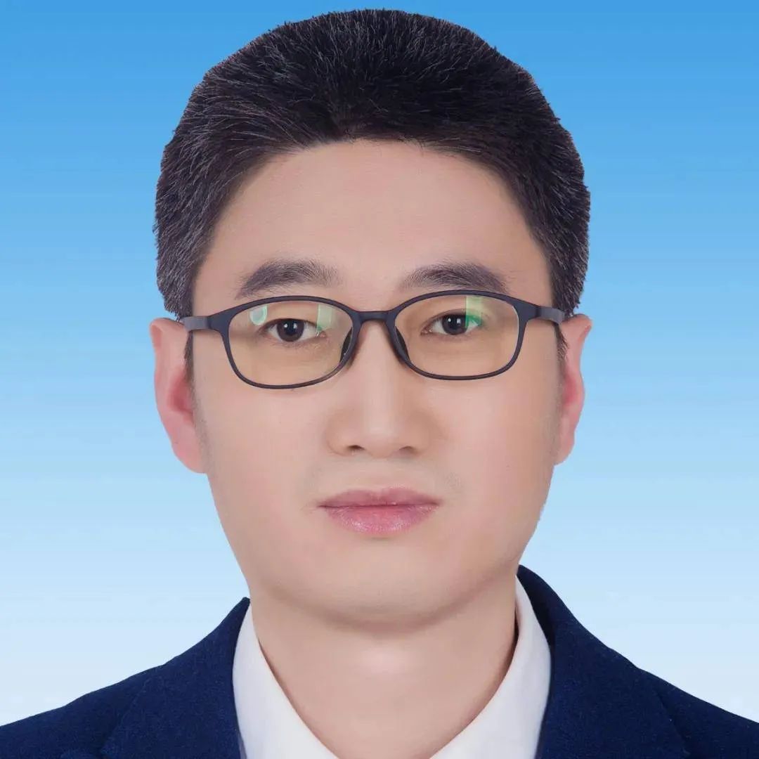 他，「國家高層次青年人才」，師承黃維院士，最新Nature子刊！