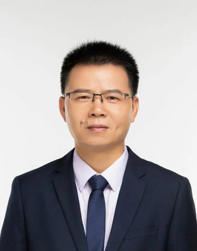 他，北大「國家杰青」，聯合「國家優青」&暨大&川大，新發Nature子刊！